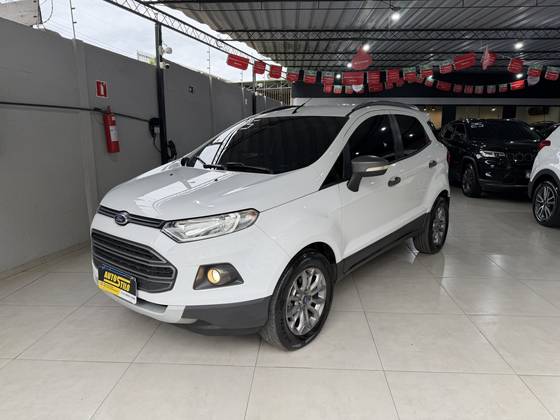 FORD ECOSPORT 1.6 FREESTYLE 16V FLEX 4P MANUAL FORD ECOSPORT 1.6 FREESTYLE 16V FLEX 4P MANUAL
